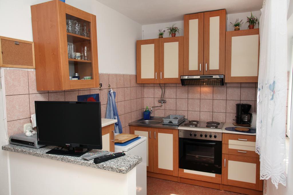 Apartments Jasmin Trogir Ngoại thất bức ảnh
