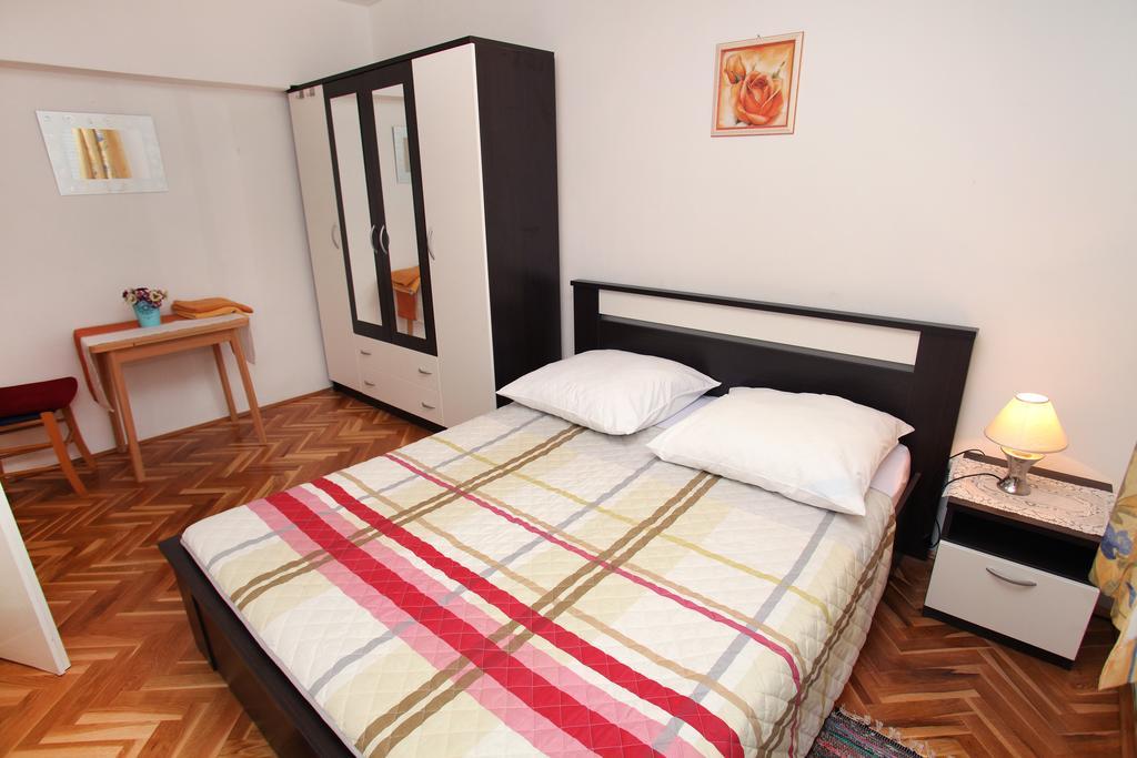 Apartments Jasmin Trogir Ngoại thất bức ảnh