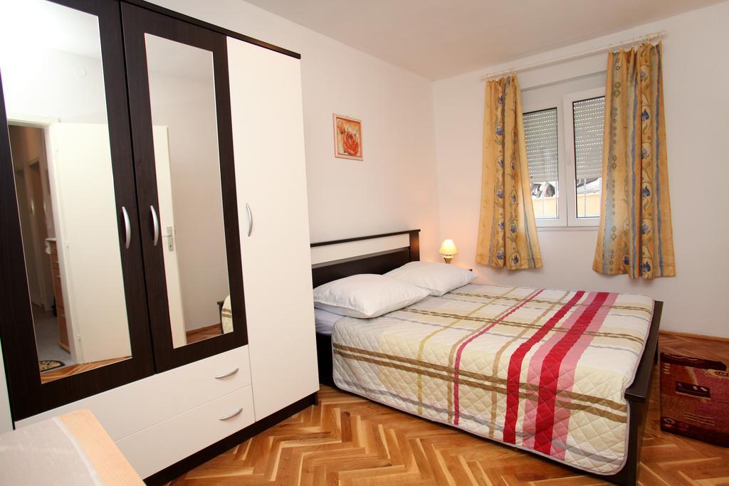 Apartments Jasmin Trogir Ngoại thất bức ảnh