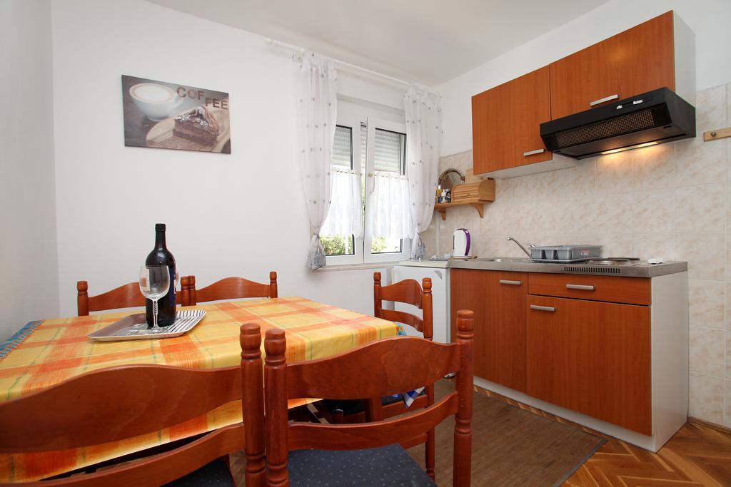 Apartments Jasmin Trogir Ngoại thất bức ảnh