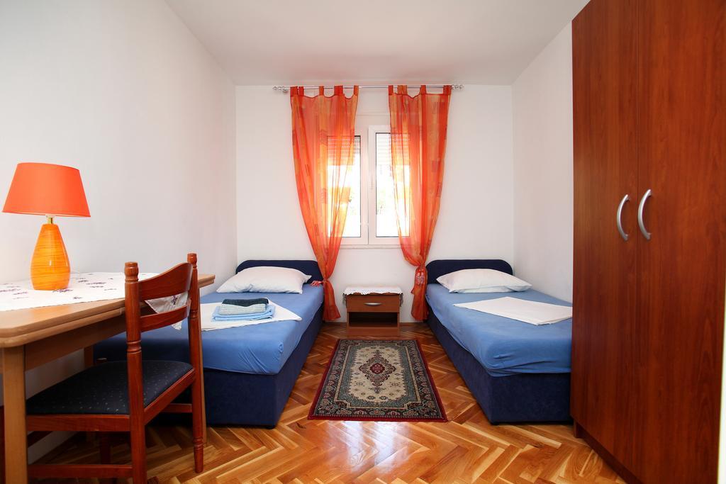 Apartments Jasmin Trogir Ngoại thất bức ảnh