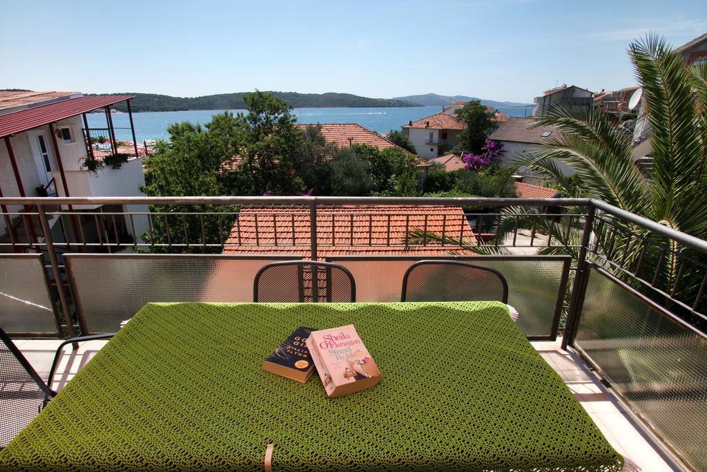 Apartments Jasmin Trogir Ngoại thất bức ảnh